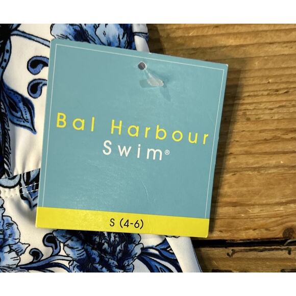 Bal Harbour Swim Women’s Size S Blue/White Floral Tankini NWT - Picture 7 of 7